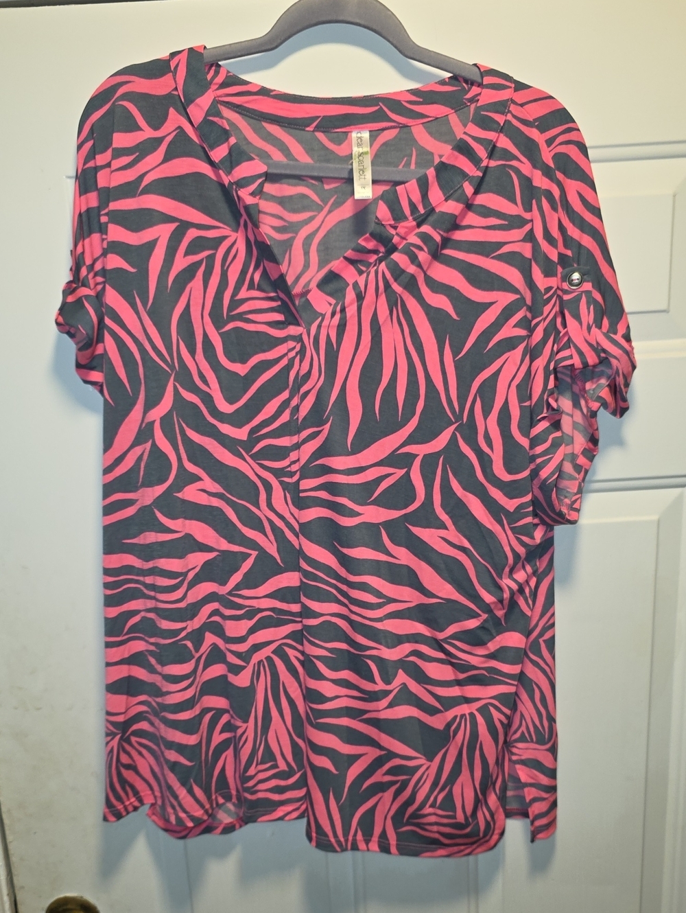 Women's Pink Zebra-Print Roll-Sleeve Tunic Top
